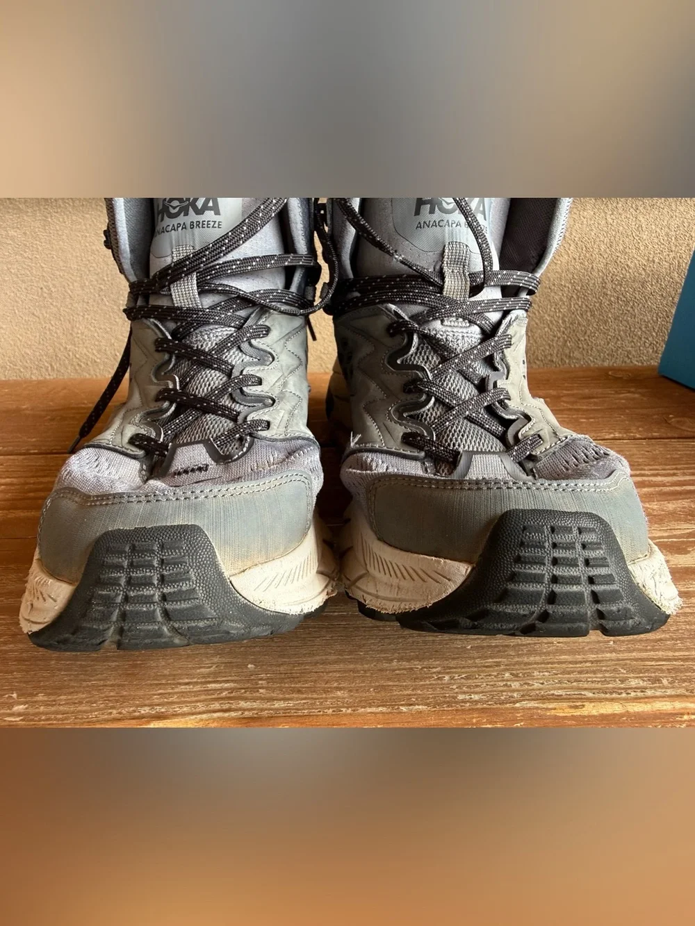 Men’s Hoka Anacapa Breeze Mid Hiking Boot 11D